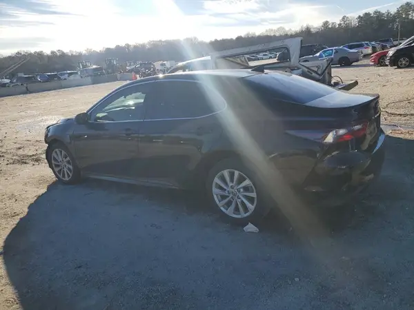 4T1C11AK6PU104183 2023 TOYOTA CAMRY - Image 2