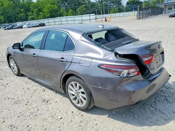 4T1C11AK6PU132453 2023 TOYOTA CAMRY - Image 2