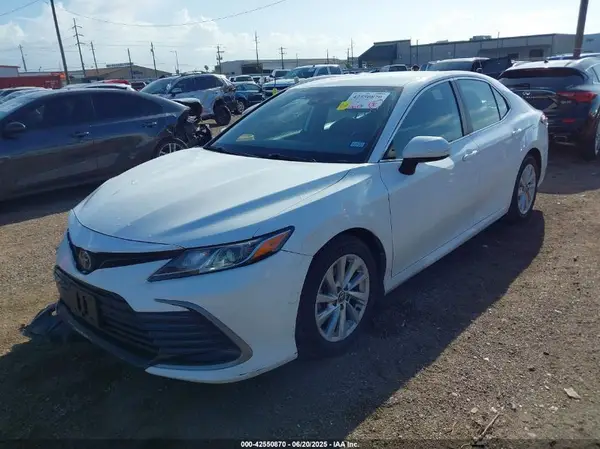 4T1C11AK6PU141475 2023 TOYOTA CAMRY - Image 2