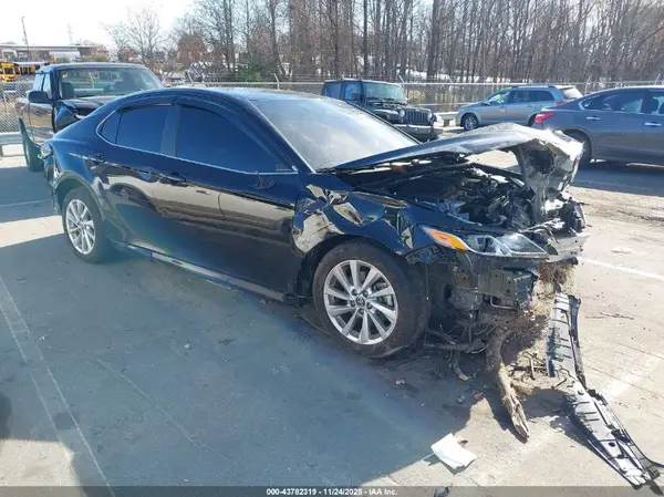 4T1C11AK6PU145770 2023 TOYOTA CAMRY - Image 1