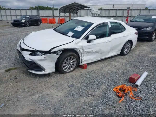 4T1C11AK6PU152346 2023 TOYOTA CAMRY - Image 2