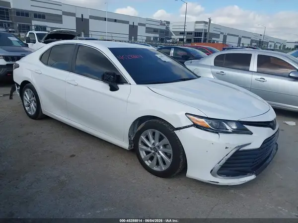 4T1C11AK6PU176324 2023 TOYOTA CAMRY - Image 1