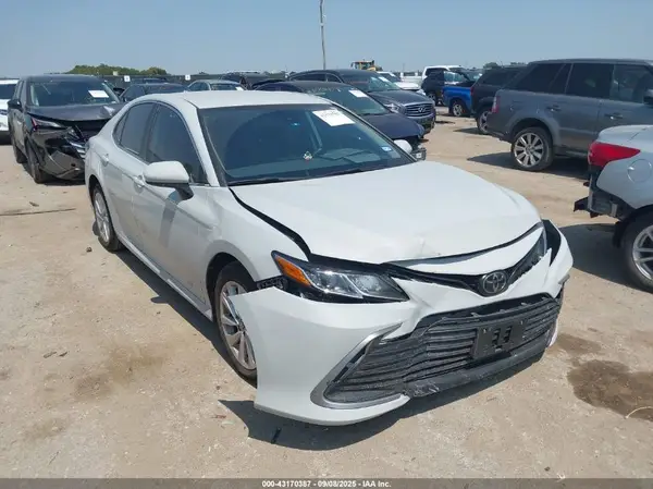 4T1C11AK6PU176971 2023 TOYOTA CAMRY - Image 1