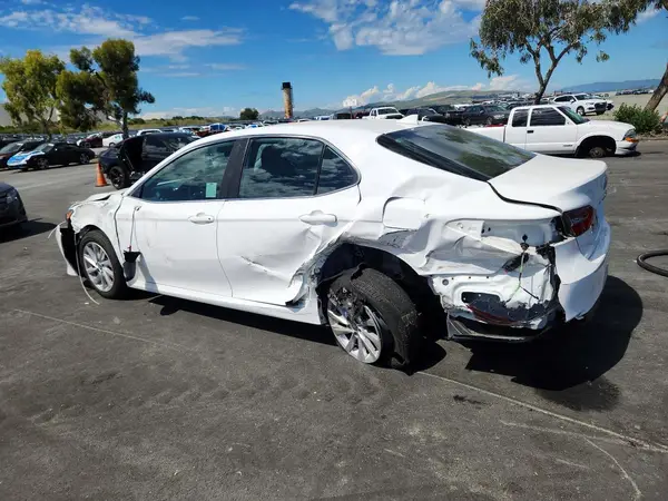 4T1C11AK6PU746550 2023 TOYOTA CAMRY - Image 2