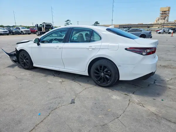 4T1C11AK6PU765602 2023 TOYOTA CAMRY - Image 2