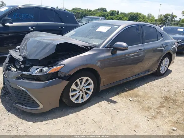 4T1C11AK6PU768208 2023 TOYOTA CAMRY - Image 2