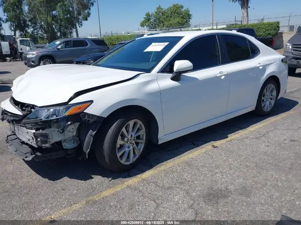 4T1C11AK6PU783369 2023 TOYOTA CAMRY - Image 2