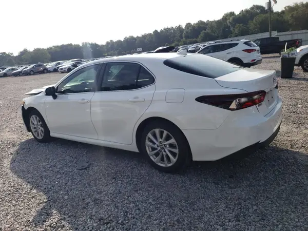 4T1C11AK6PU786286 2023 TOYOTA CAMRY - Image 2