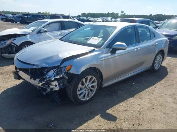 4T1C11AK6PU797143 2023 TOYOTA CAMRY - Image 2