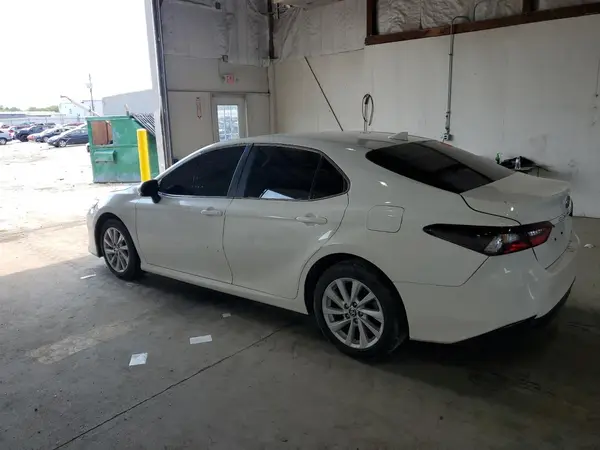 4T1C11AK6PU812644 2023 TOYOTA CAMRY - Image 2