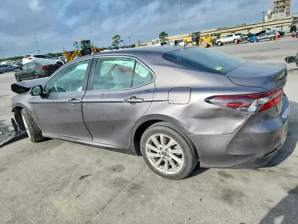 4T1C11AK6RU229770 2024 TOYOTA CAMRY - Image 2