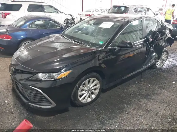 4T1C11AK6RU247718 2024 TOYOTA CAMRY - Image 2