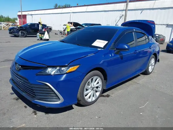 4T1C11AK6RU254023 2024 TOYOTA CAMRY - Image 2