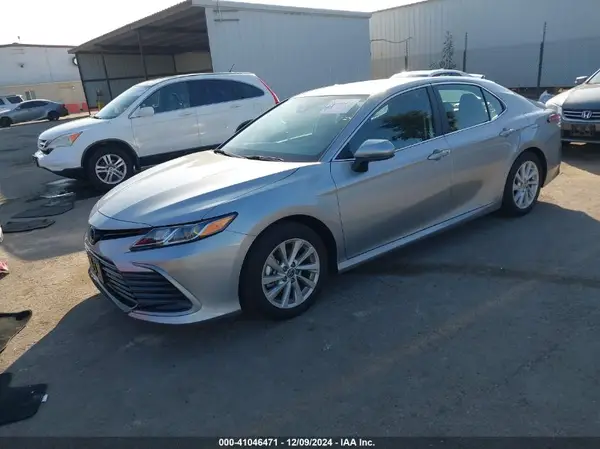 4T1C11AK6RU261506 2024 TOYOTA CAMRY - Image 2