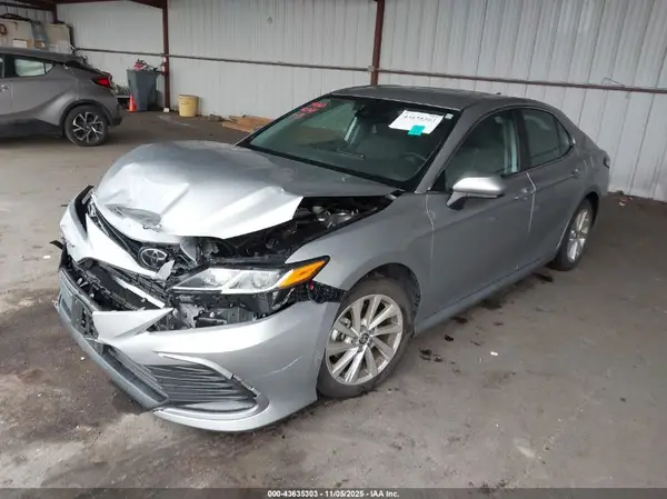 4T1C11AK6RU262347 2024 TOYOTA CAMRY - Image 2