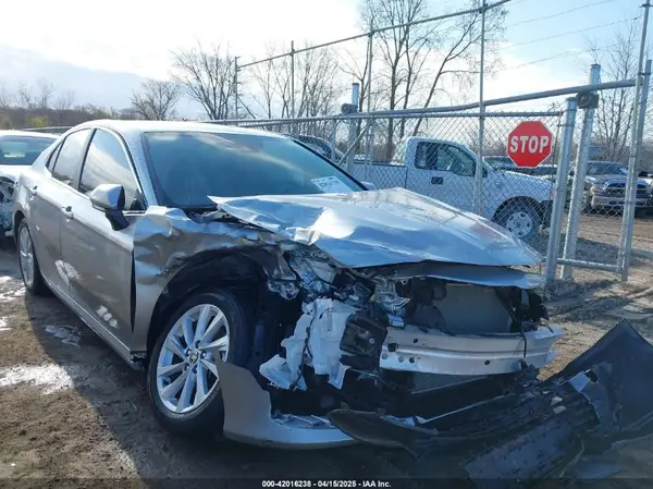 4T1C11AK6RU848398 2024 TOYOTA CAMRY - Image 1
