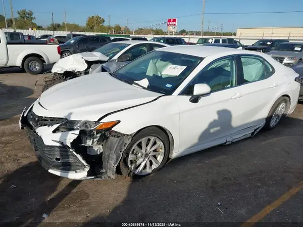 4T1C11AK6RU859319 2024 TOYOTA CAMRY - Image 2