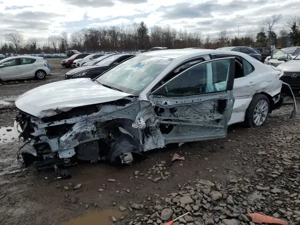 4T1C11AK6RU863502 2024 TOYOTA CAMRY - Image 1