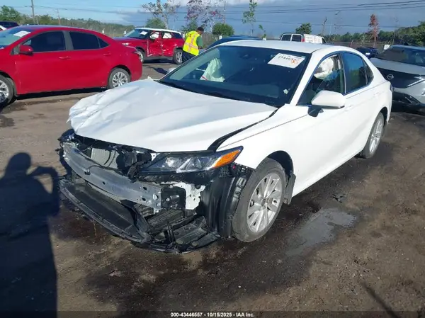 4T1C11AK6RU867386 2024 TOYOTA CAMRY - Image 2