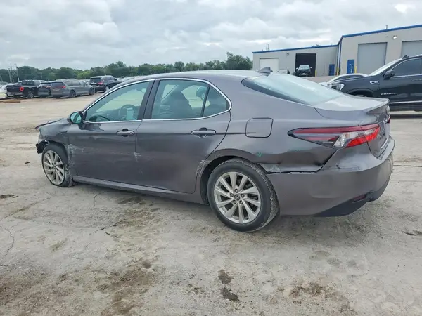 4T1C11AK6RU872040 2024 TOYOTA CAMRY - Image 2