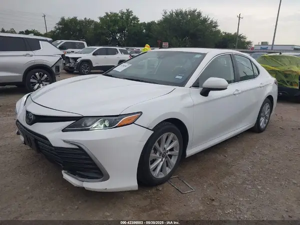 4T1C11AK6RU884401 2024 TOYOTA CAMRY - Image 2