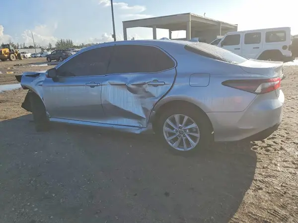4T1C11AK6RU886049 2024 TOYOTA CAMRY - Image 2