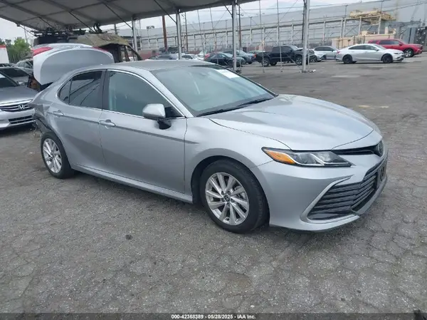 4T1C11AK6RU898475 2024 TOYOTA CAMRY - Image 1