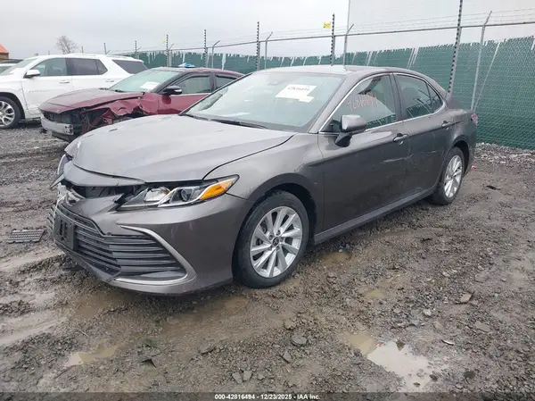 4T1C11AK6RU906767 2024 TOYOTA CAMRY - Image 2