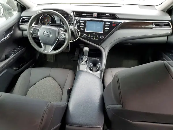4T1C11AK7LU306329 2020 TOYOTA CAMRY - Image 8