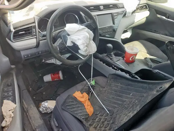 4T1C11AK7LU317878 2020 TOYOTA CAMRY - Image 8