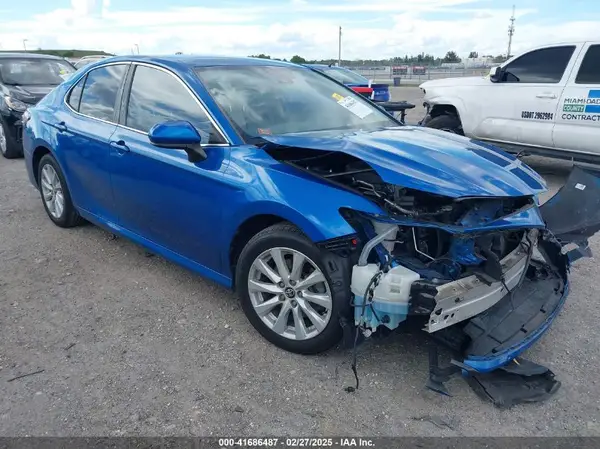 4T1C11AK7LU328914 2020 TOYOTA CAMRY - Image 1