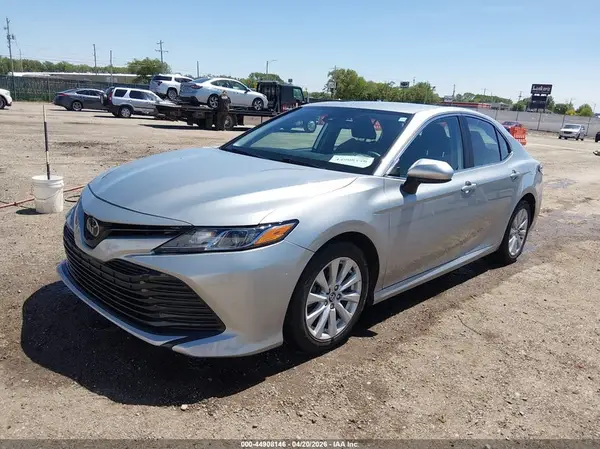 4T1C11AK7LU332221 2020 TOYOTA CAMRY - Image 2