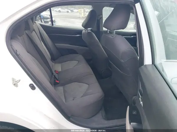 4T1C11AK7LU343638 2020 TOYOTA CAMRY - Image 8