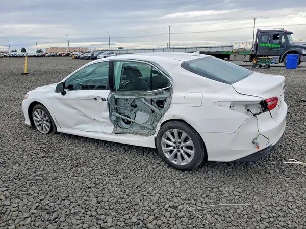 4T1C11AK7LU367731 2020 TOYOTA CAMRY - Image 2