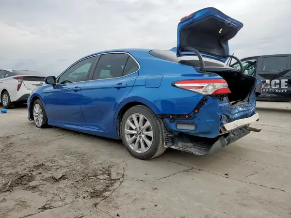 4T1C11AK7LU371763 2020 TOYOTA CAMRY - Image 2