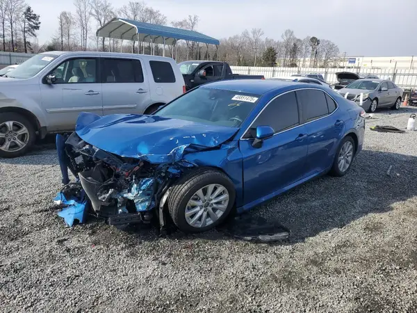 4T1C11AK7LU374582 2020 TOYOTA CAMRY - Image 1