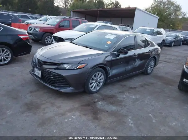 4T1C11AK7LU390409 2020 TOYOTA CAMRY - Image 2