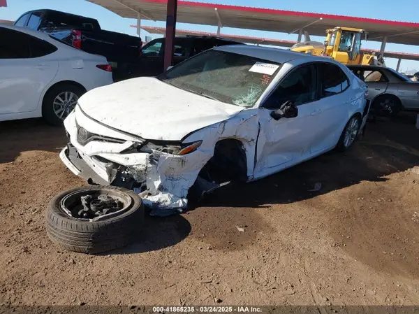 4T1C11AK7LU401666 2020 TOYOTA CAMRY - Image 2