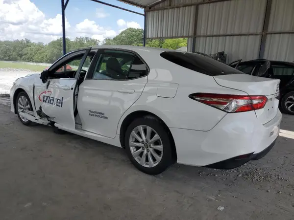 4T1C11AK7LU503002 2020 TOYOTA CAMRY - Image 2