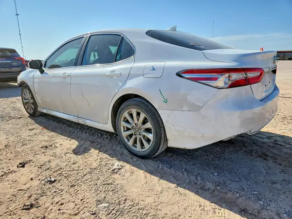 4T1C11AK7LU507115 2020 TOYOTA CAMRY - Image 2