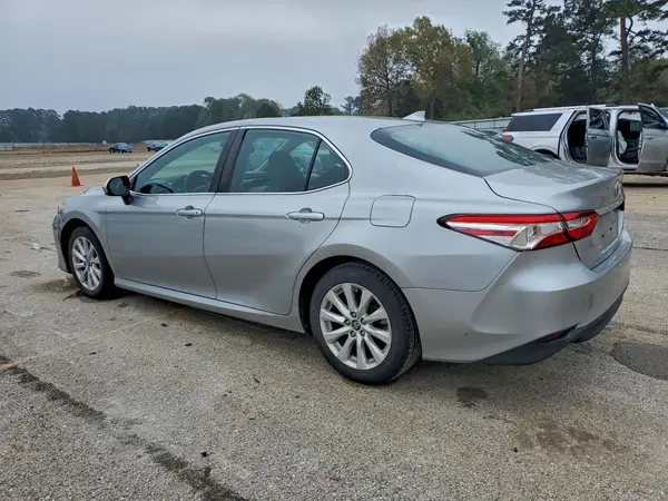 4T1C11AK7LU863662 2020 TOYOTA CAMRY - Image 2