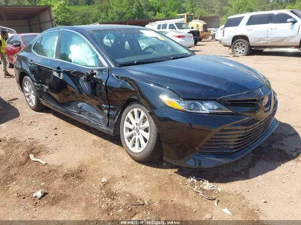 4T1C11AK7LU864004 2020 TOYOTA CAMRY - Image 1