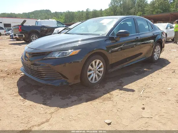 4T1C11AK7LU864004 2020 TOYOTA CAMRY - Image 2