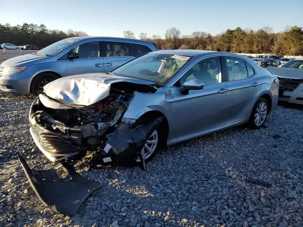 4T1C11AK7LU870675 2020 TOYOTA CAMRY - Image 1