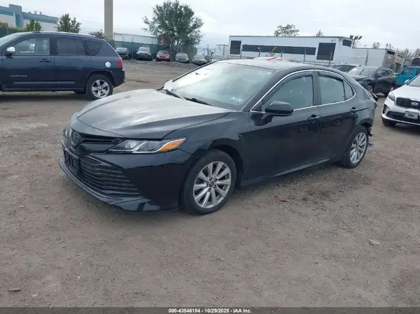4T1C11AK7LU874144 2020 TOYOTA CAMRY - Image 2