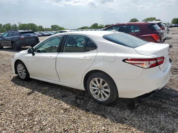 4T1C11AK7LU888271 2020 TOYOTA CAMRY - Image 2