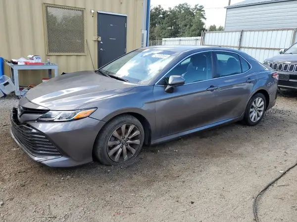 4T1C11AK7LU890358 2020 TOYOTA CAMRY - Image 1