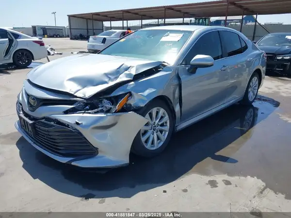 4T1C11AK7LU896449 2020 TOYOTA CAMRY - Image 2