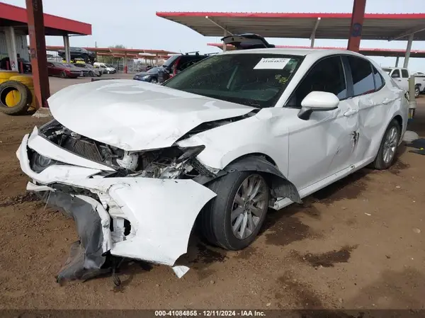 4T1C11AK7LU897178 2020 TOYOTA CAMRY - Image 2