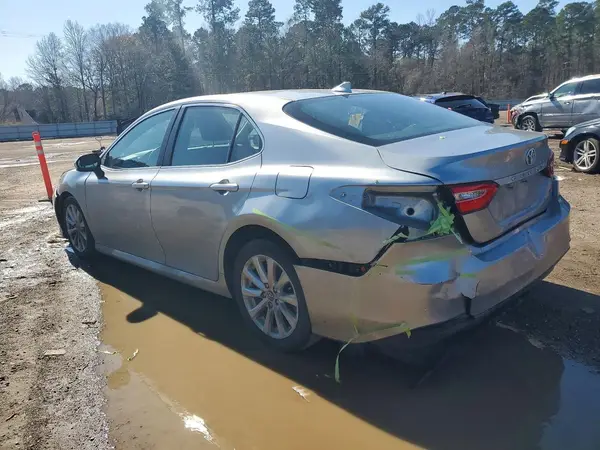 4T1C11AK7LU898962 2020 TOYOTA CAMRY - Image 2